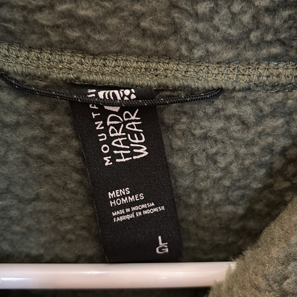 NWT Men’s large Mountain hard wear Green Fleece Pullover - Picture 2 of 4